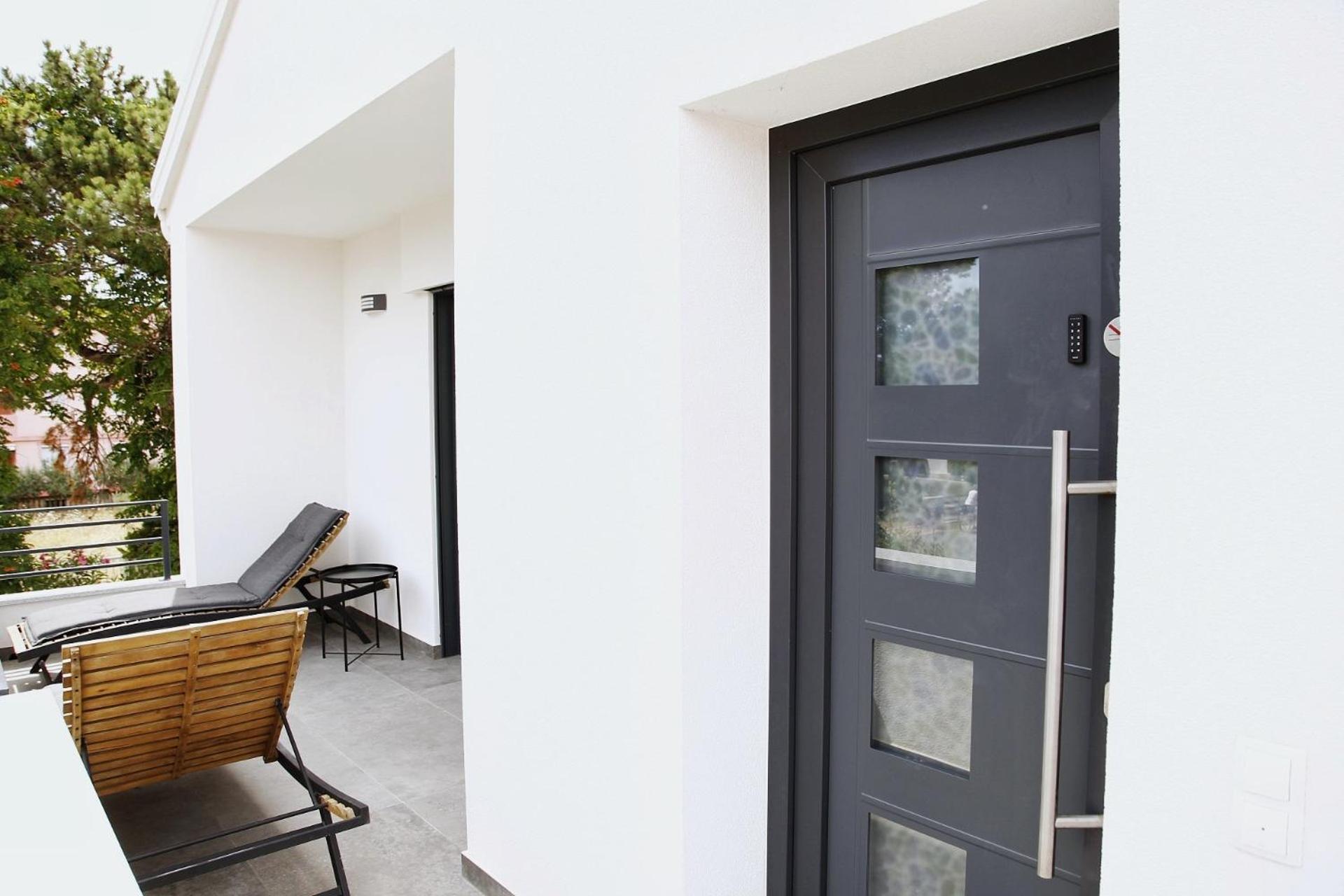 Apartment Zaza - Home&Style - King Bed, Modern, Parking Privlaka  Exterior foto